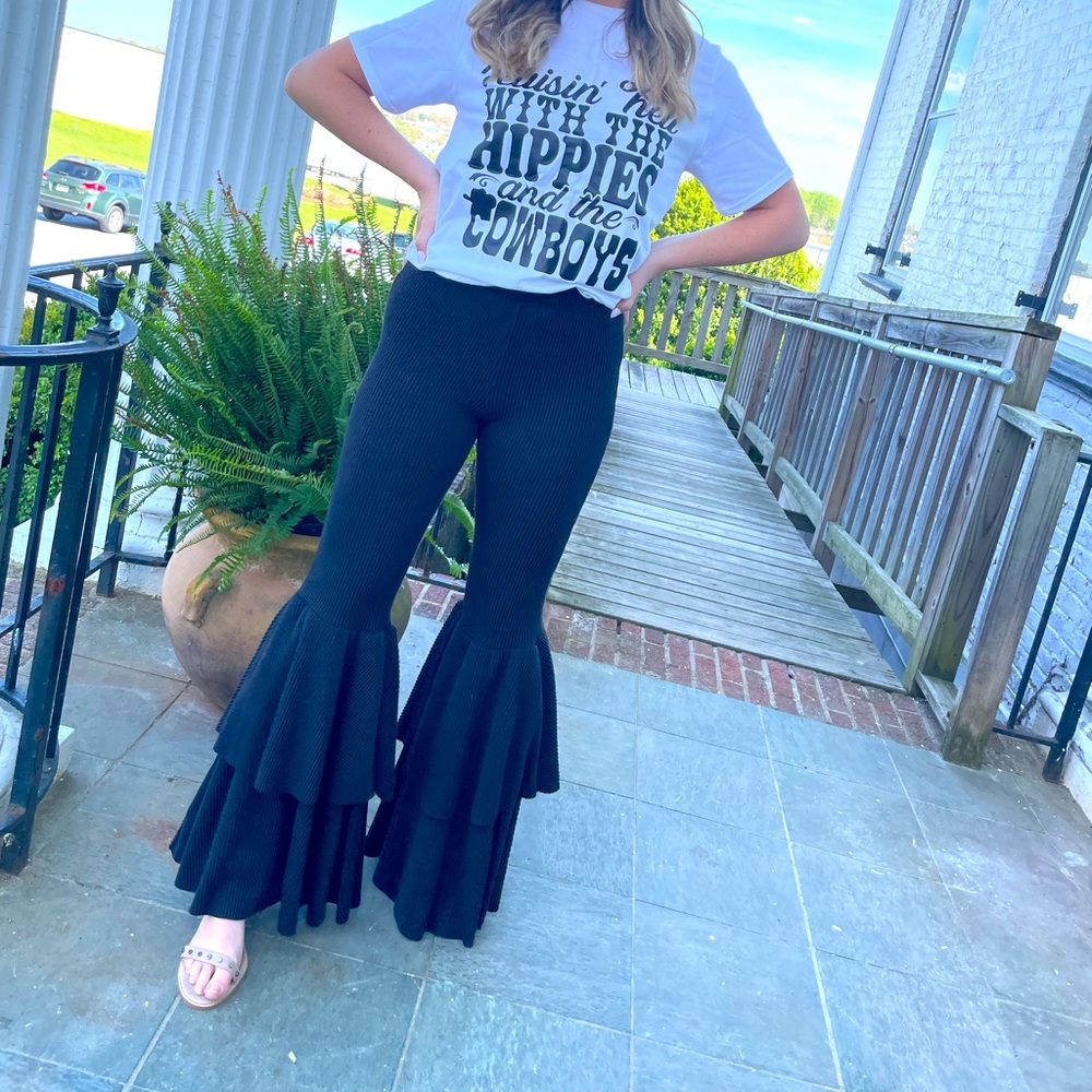 Black ribbed ruffled flares